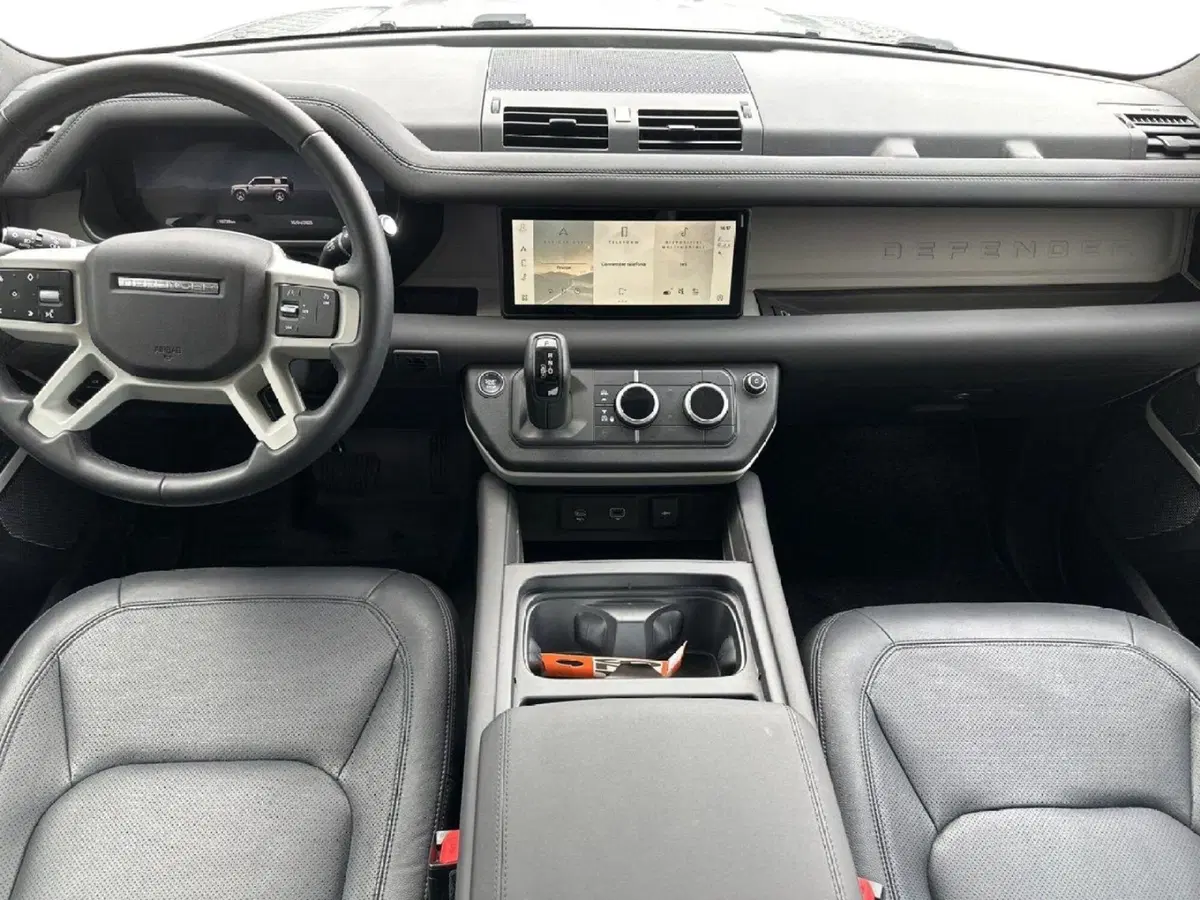 Land Rover Defender usata a Firenze (4)
