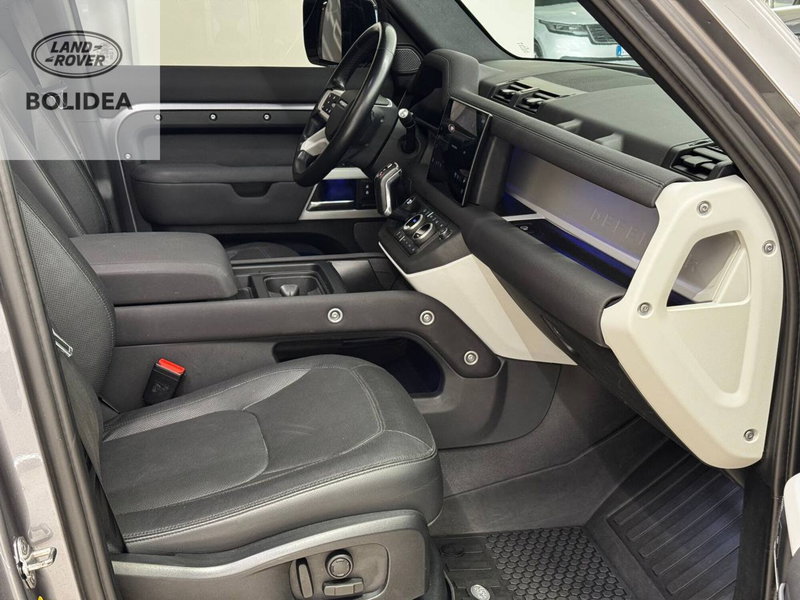 Land Rover Defender usata a Savona (3)