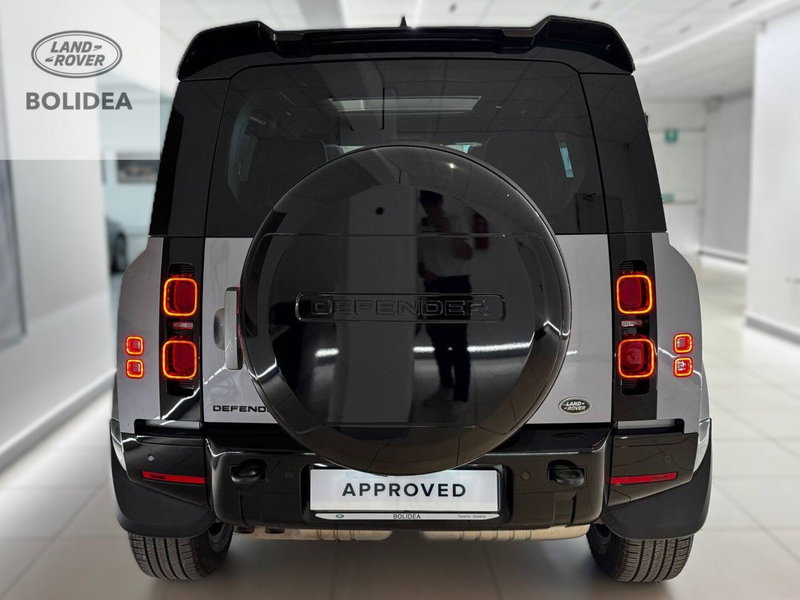 Land Rover Defender usata a Savona (7)