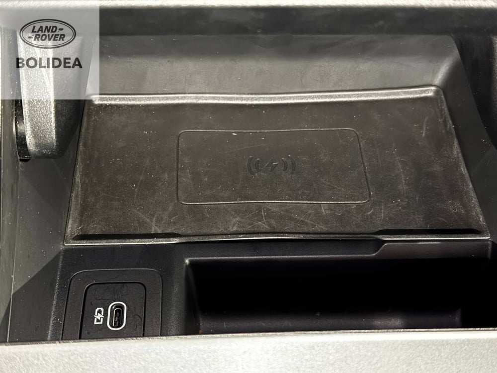 Land Rover Range Rover Velar usata a Savona (11)