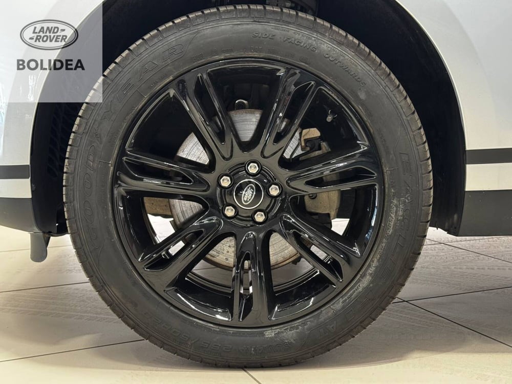 Land Rover Range Rover Velar usata a Savona (9)