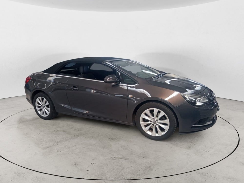 Opel Cascada usata a Monza e Brianza (9)