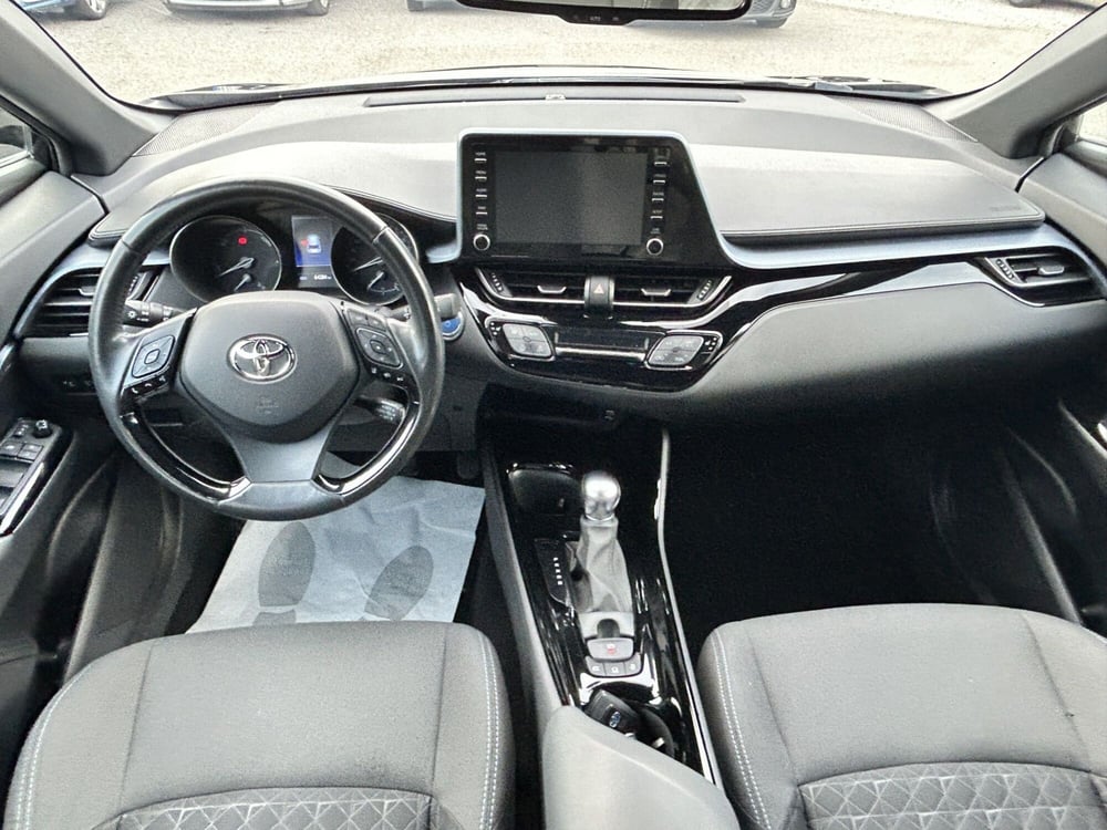 Toyota Toyota C-HR usata a Bergamo (7)