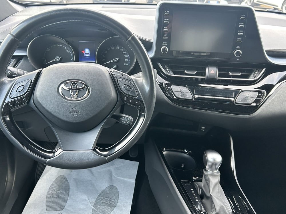 Toyota Toyota C-HR usata a Bergamo (8)