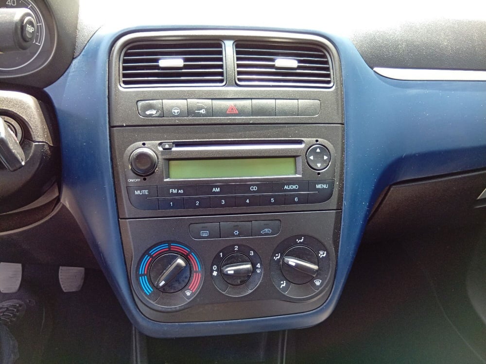 Fiat Grande Punto usata a Brescia (16)