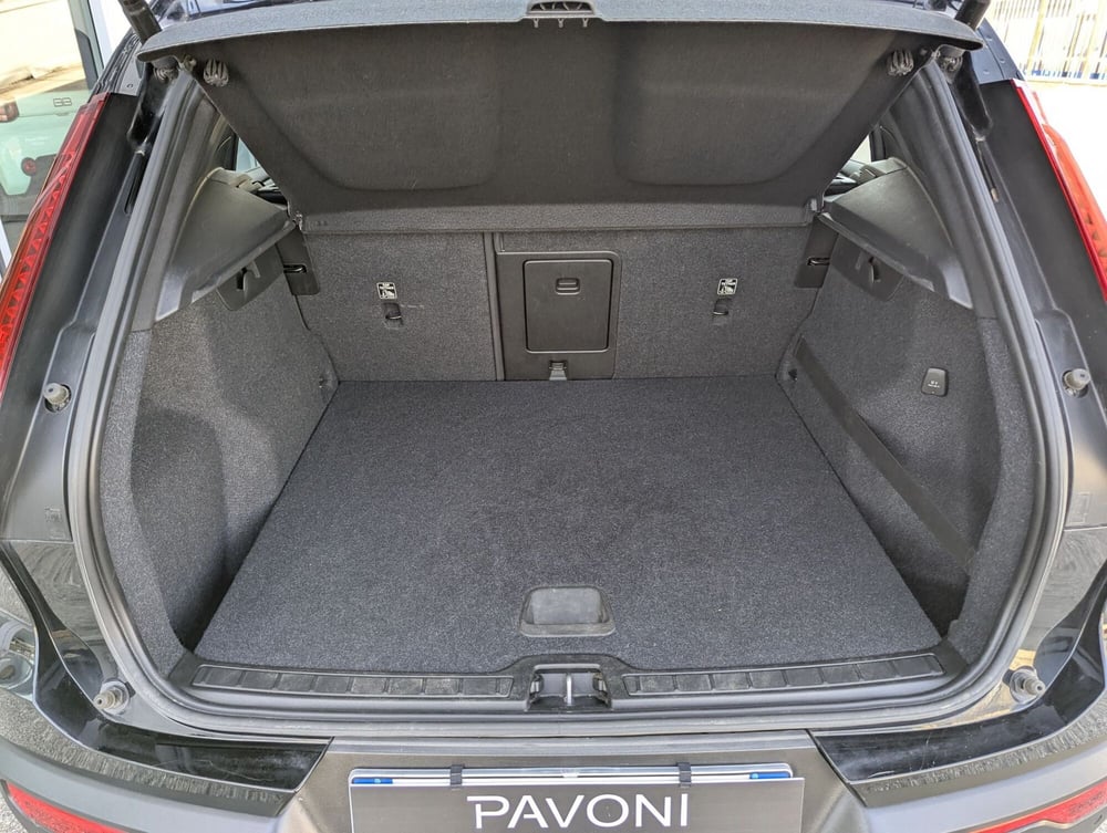Volvo XC40 usata a Pescara (15)