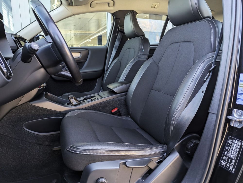 Volvo XC40 usata a Pescara (8)