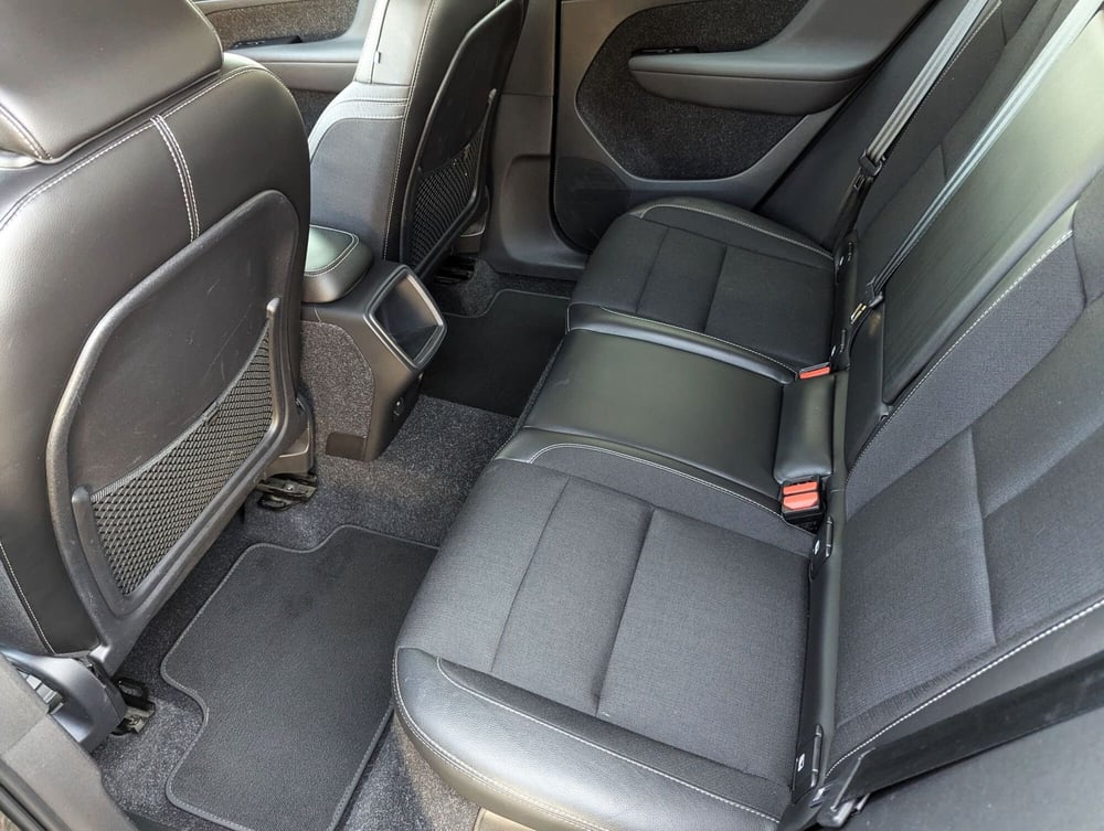 Volvo XC40 usata a Pescara (9)