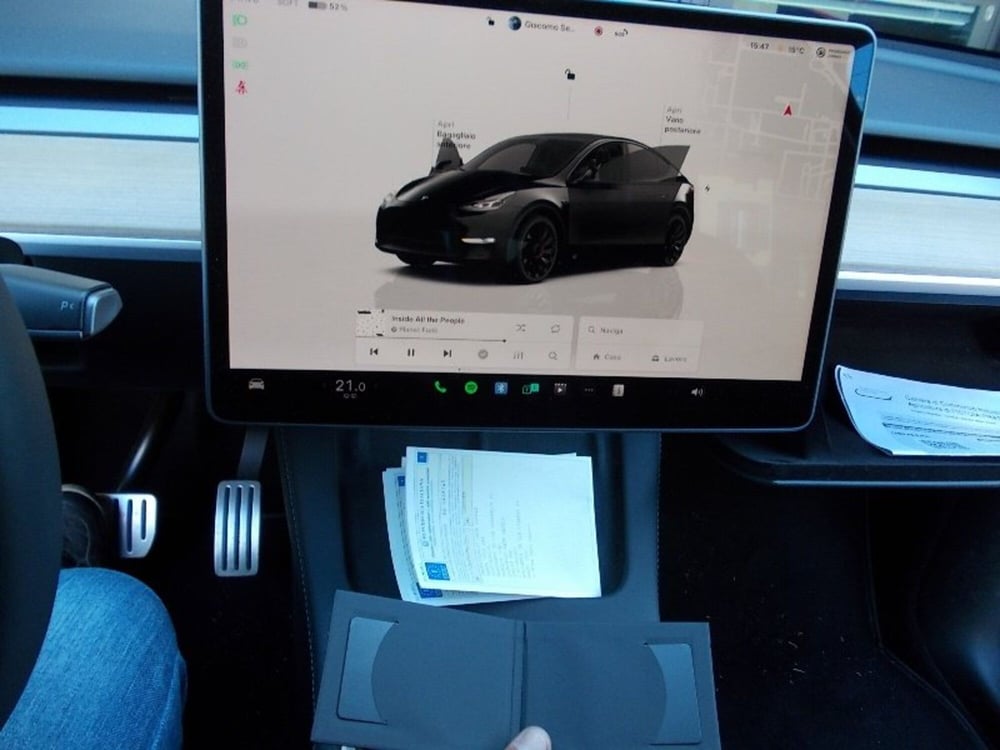 Tesla Model Y usata a Salerno (16)