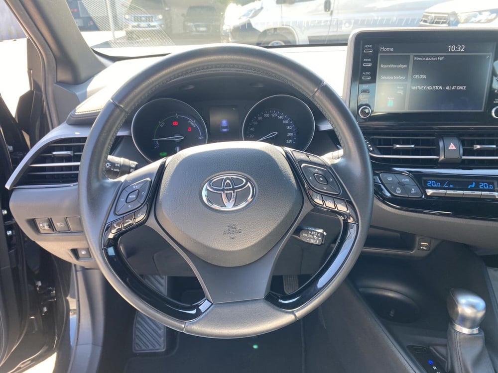 Toyota Toyota C-HR usata a Vicenza (13)