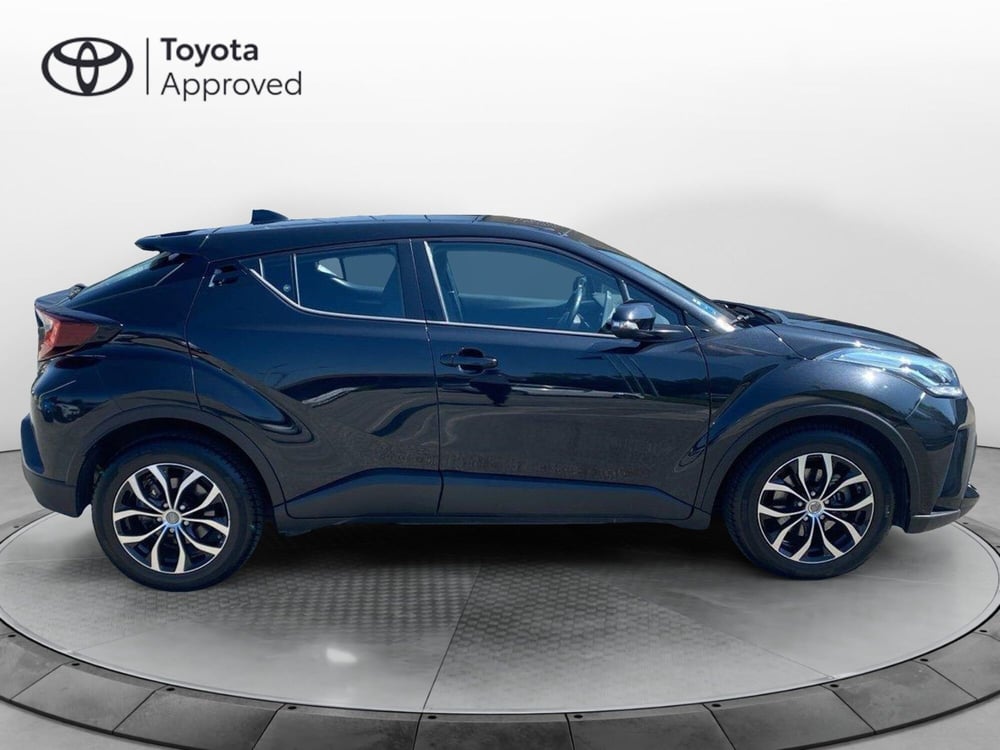 Toyota Toyota C-HR usata a Vicenza (6)