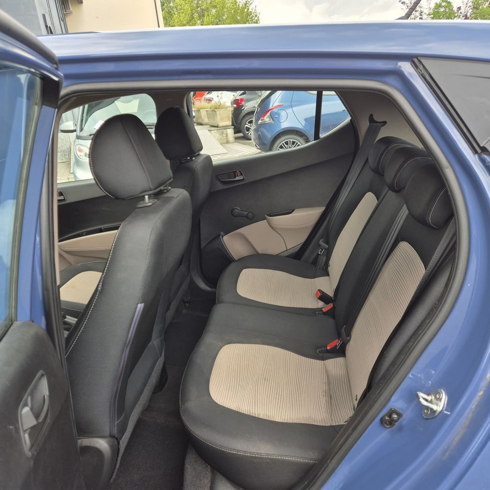 Hyundai i10 usata a Torino (11)