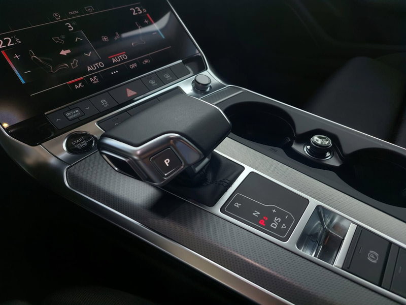 Audi A6 Avant usata a Bari (12)