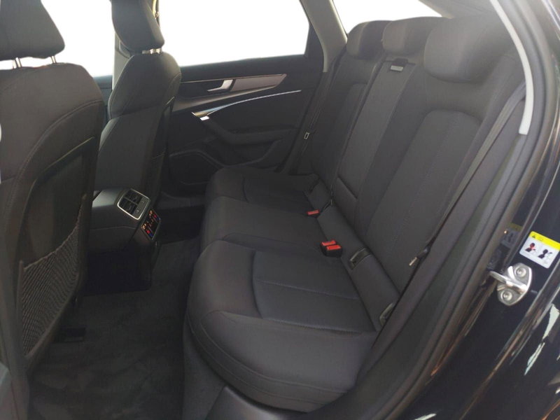 Audi A6 Avant usata a Bari (16)