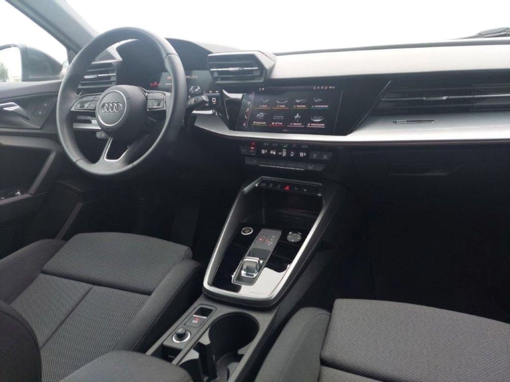 Audi A3 Sportback usata a Bari (4)
