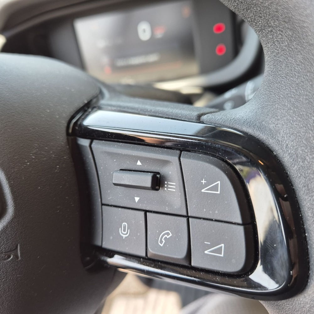 Jeep Avenger usata a Torino (17)