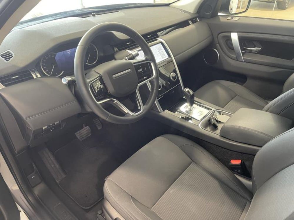 Land Rover Discovery Sport usata a Venezia (3)