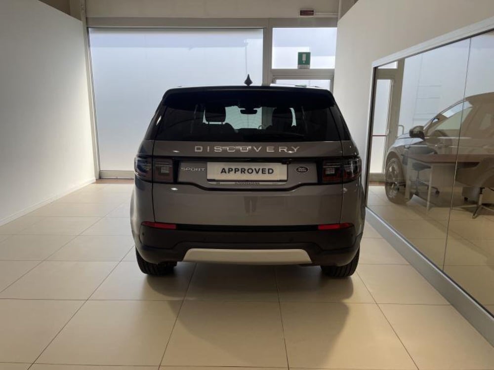 Land Rover Discovery Sport usata a Venezia (7)