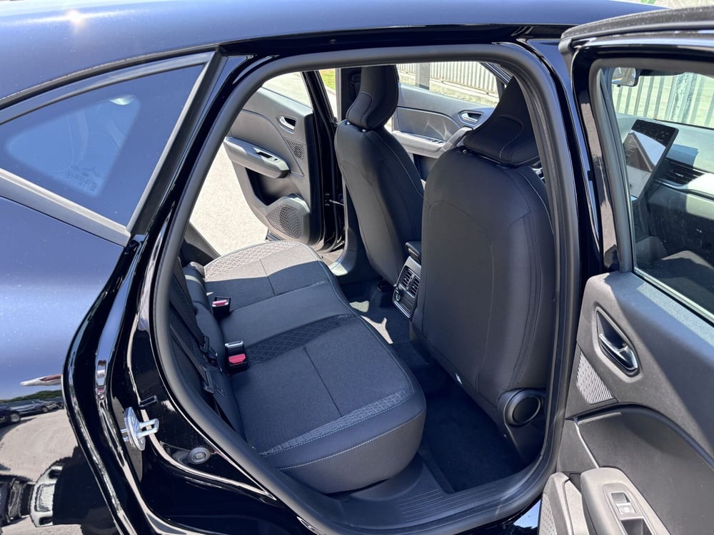 Renault Captur nuova a Ancona (12)