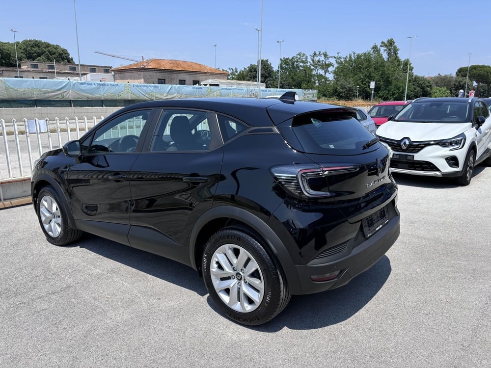 Renault Captur nuova a Ancona (7)