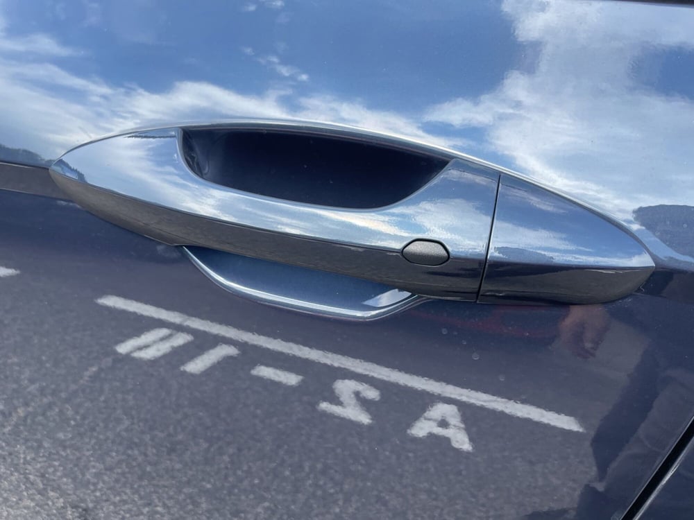 Hyundai Kona nuova a Roma (12)