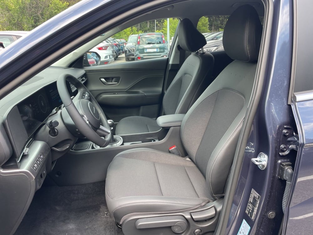 Hyundai Kona nuova a Roma (15)
