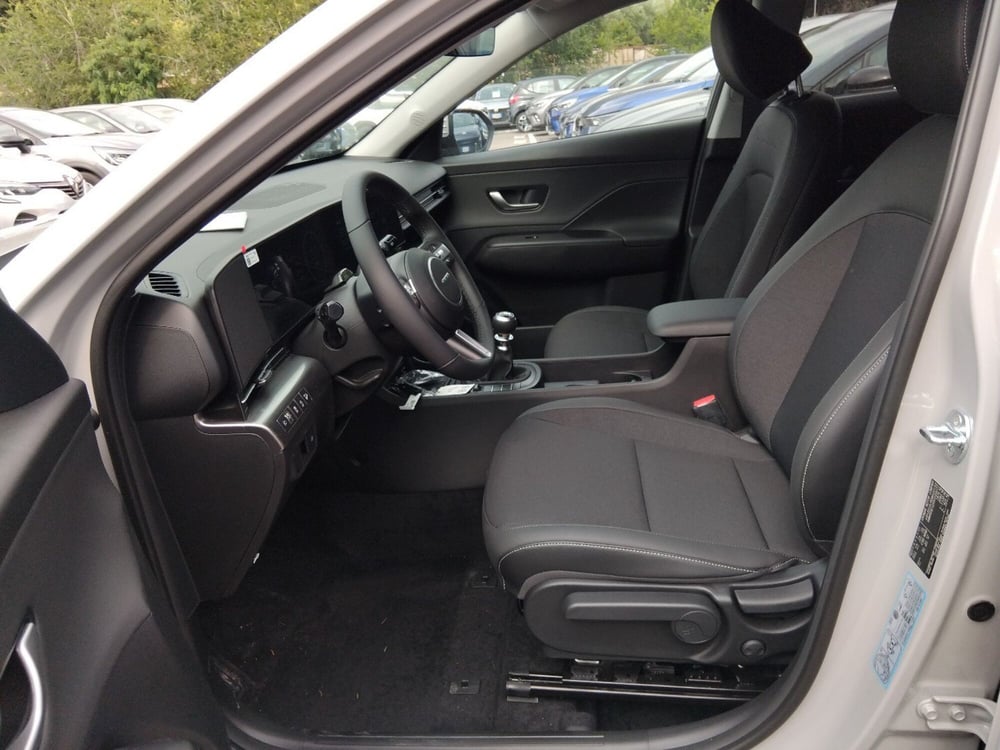 Hyundai Kona nuova a Roma (13)