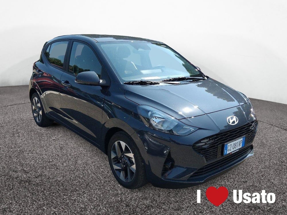 Hyundai i10 nuova a Roma (2)