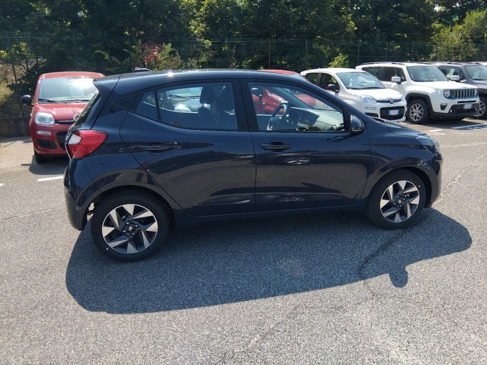 Hyundai i10 nuova a Roma (6)