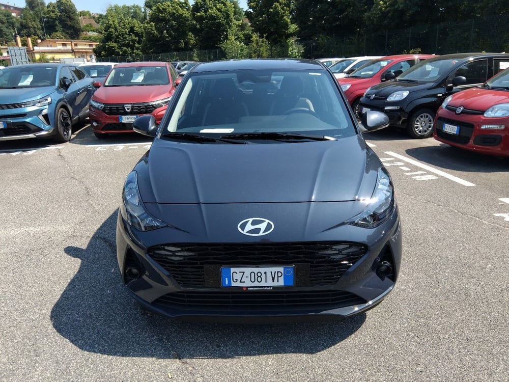 Hyundai i10 nuova a Roma (7)