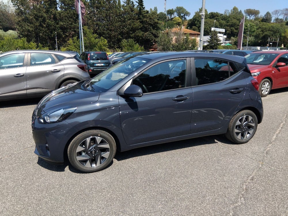 Hyundai i10 nuova a Roma (8)