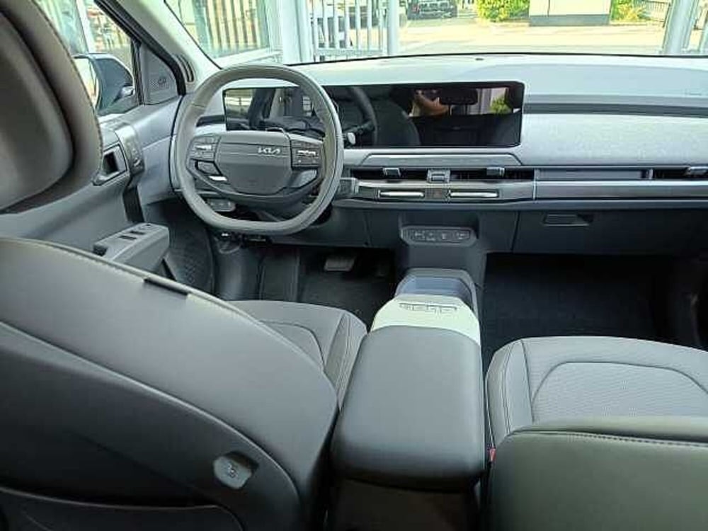 Kia EV3 usata a Milano (11)