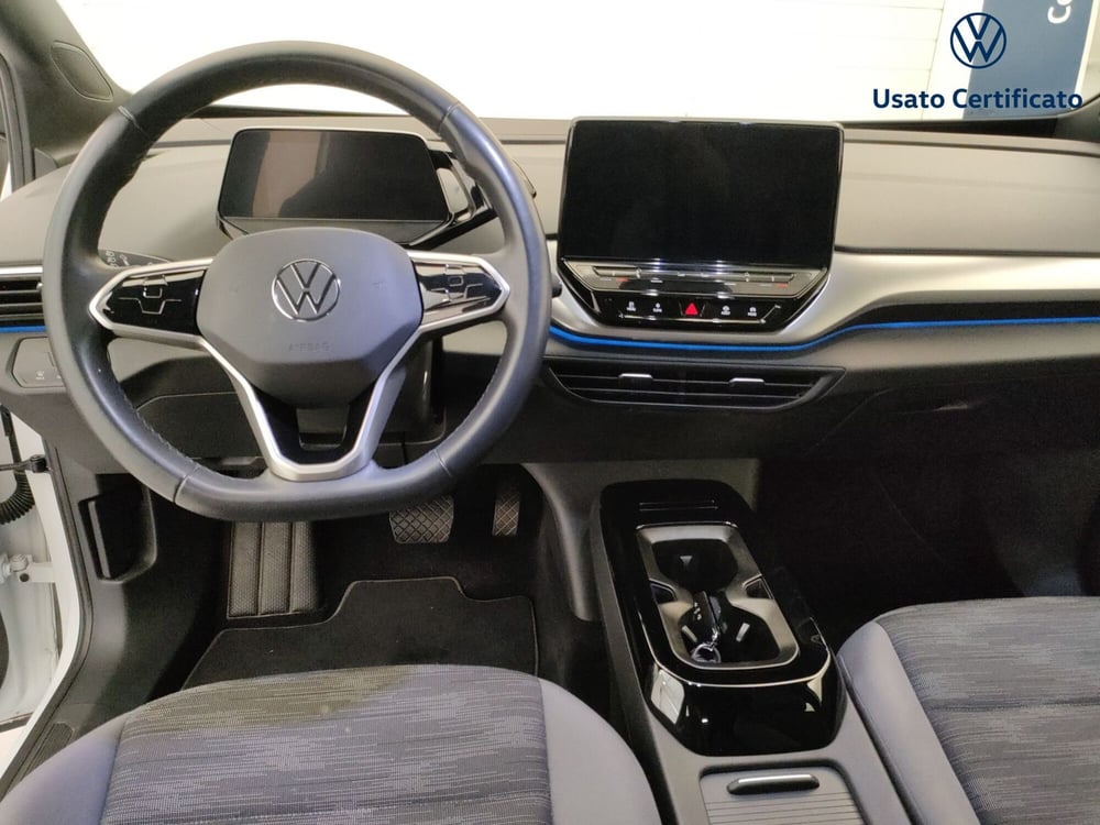 Volkswagen ID.4 usata a Varese (12)