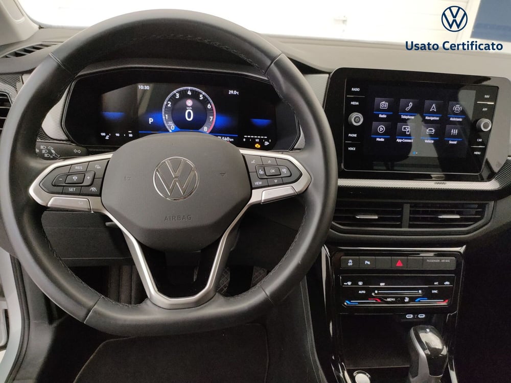 Volkswagen T-Cross usata a Varese (15)