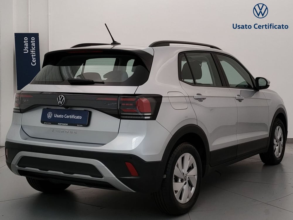 Volkswagen T-Cross usata a Varese (5)