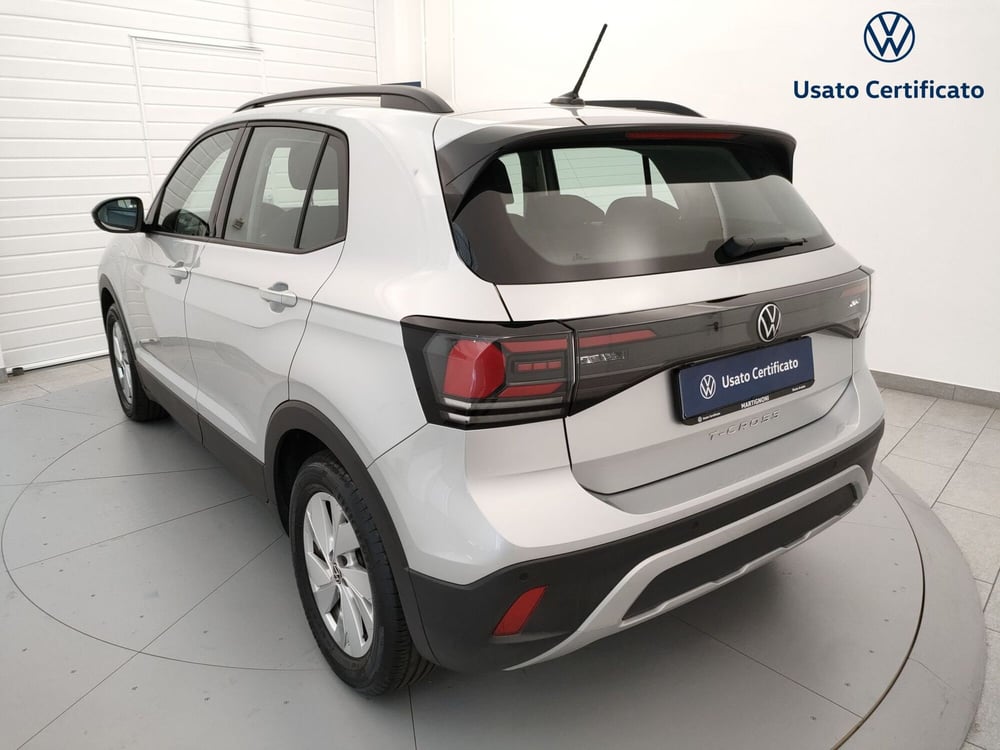 Volkswagen T-Cross usata a Varese (8)
