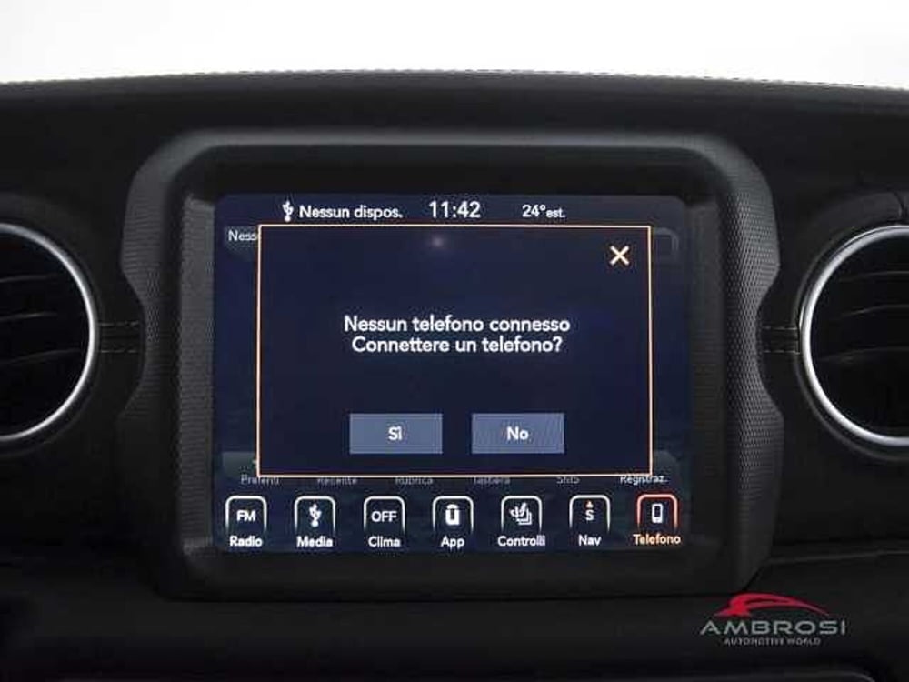 Jeep Wrangler Unlimited usata a Viterbo (17)