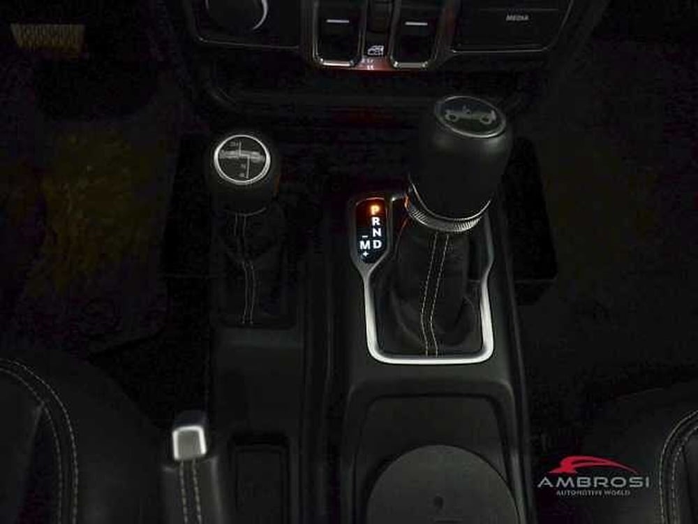 Jeep Wrangler Unlimited usata a Viterbo (20)