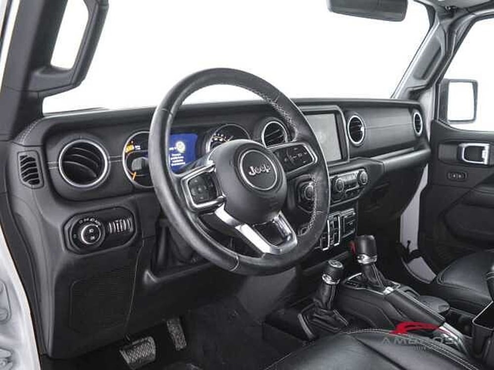 Jeep Wrangler Unlimited usata a Viterbo (8)