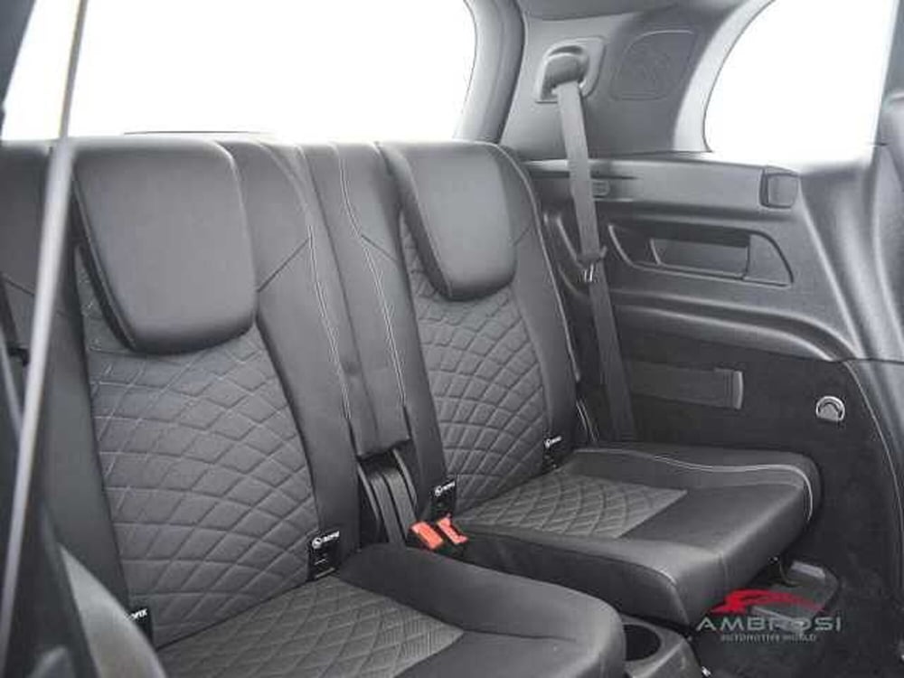 Mercedes-Benz GLB usata a Viterbo (12)