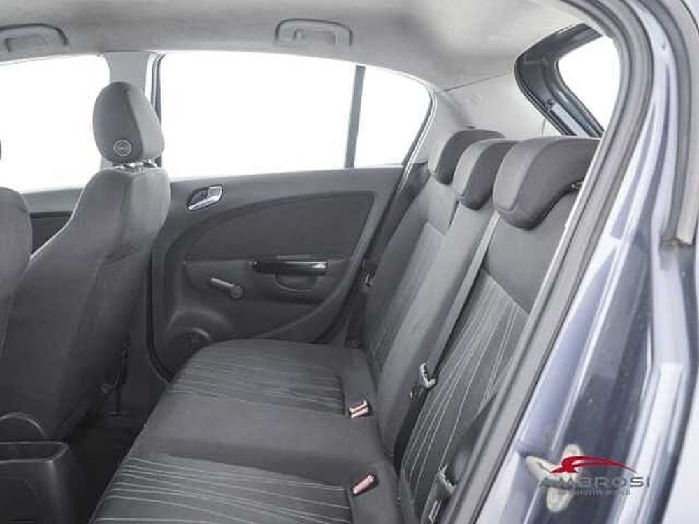 Opel Corsa usata a Viterbo (10)