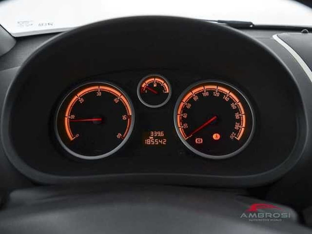 Opel Corsa usata a Viterbo (13)