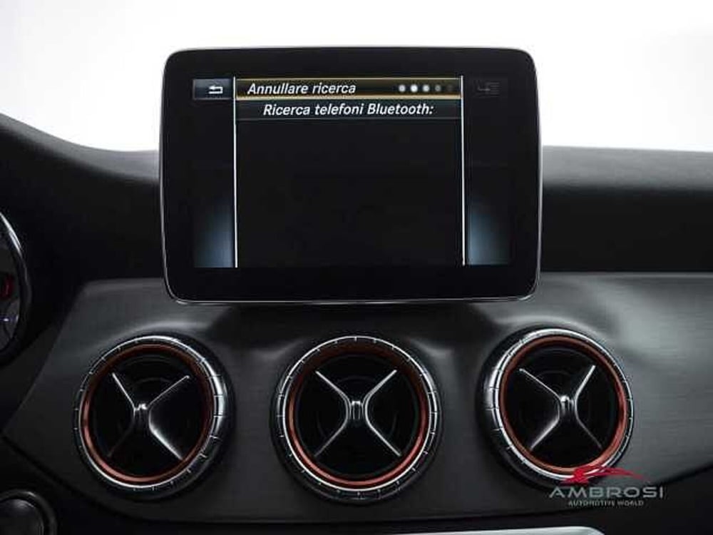 Mercedes-Benz CLA Shooting Brake usata a Viterbo (17)