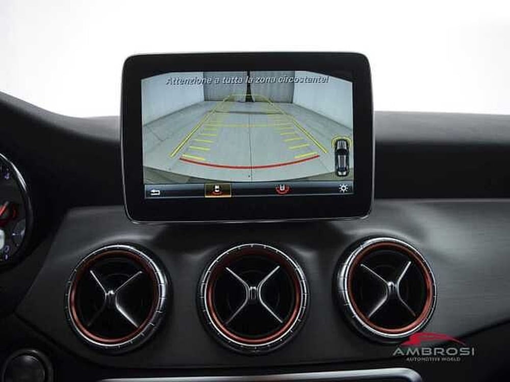 Mercedes-Benz CLA Shooting Brake usata a Viterbo (18)