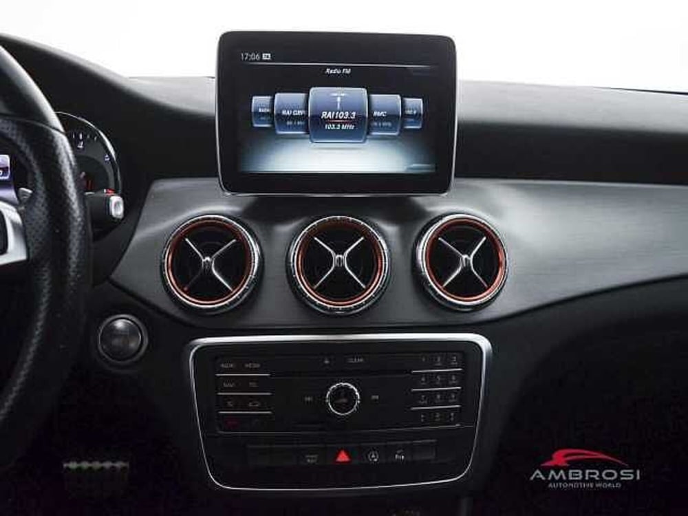 Mercedes-Benz CLA Shooting Brake usata a Viterbo (19)