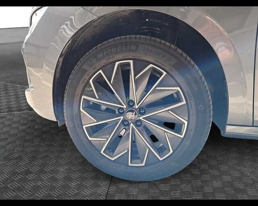 Skoda Kamiq usata a Ravenna (12)