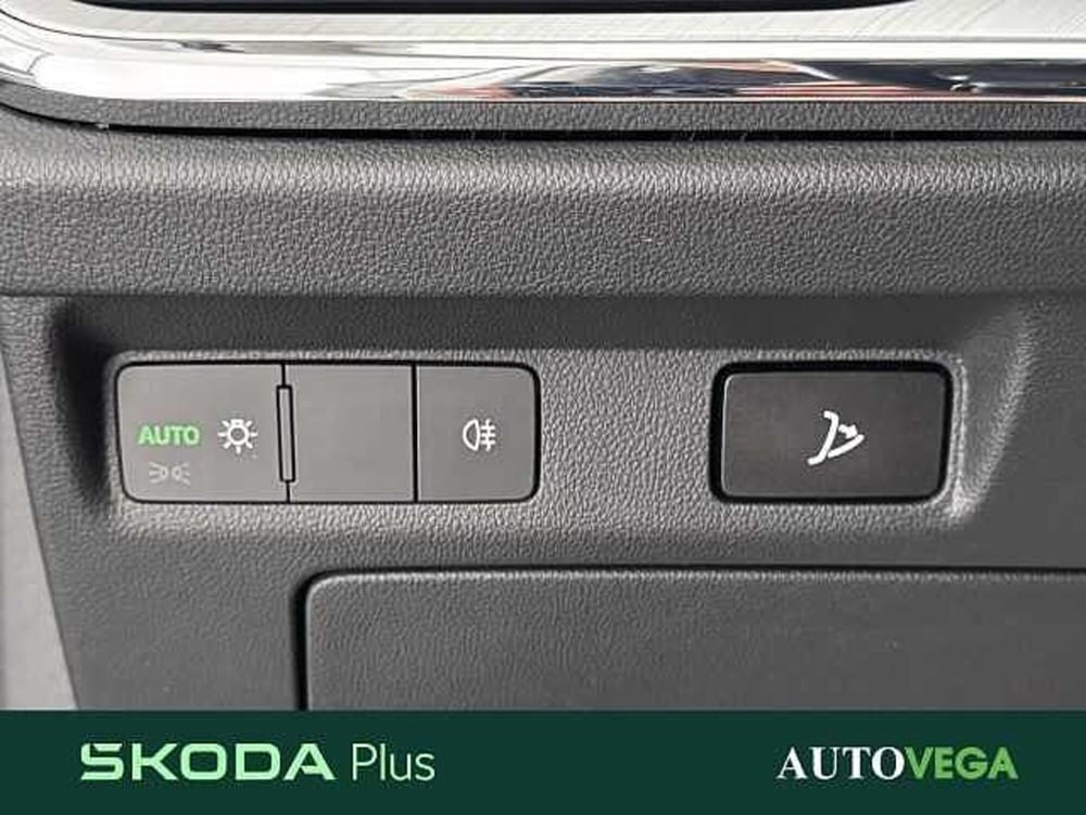Skoda Enyaq usata a Vicenza (12)