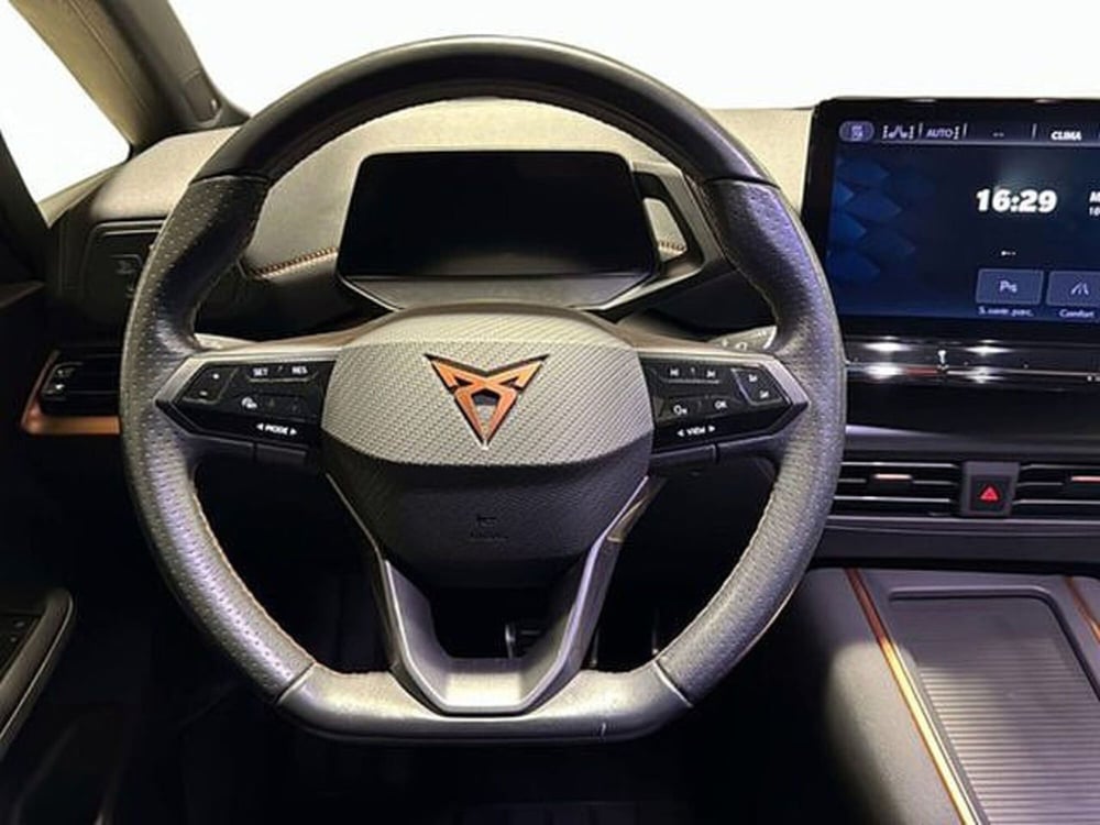 Cupra Born usata a Vicenza (9)