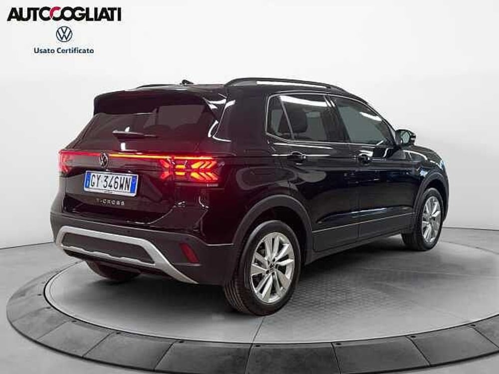 Volkswagen T-Cross nuova a Lecco (5)