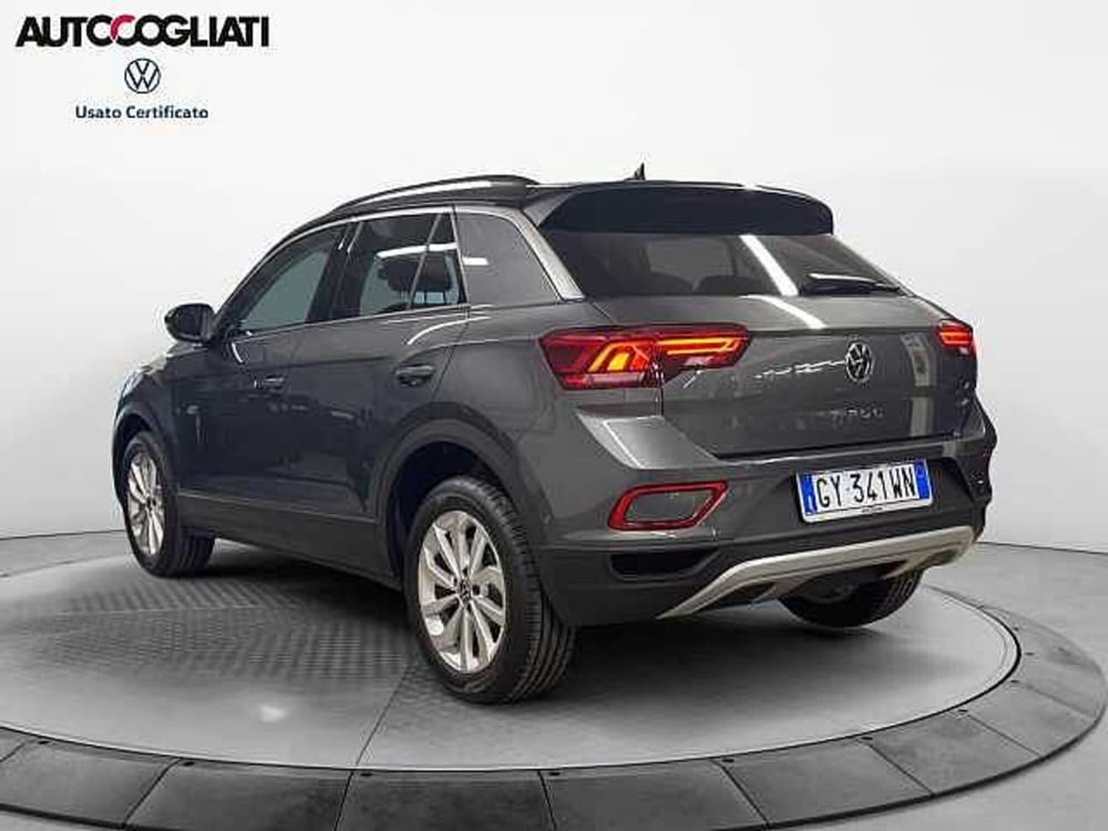 Volkswagen T-Roc nuova a Lecco (7)